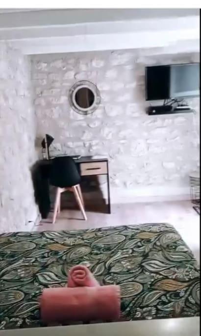 Cosy Bellamy Apartment Angoulême Екстериор снимка
